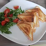 Bed & Breakfast Familia Panzio & Apartmanhaz Győr