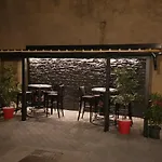 Familia Panzio & Apartmanhaz Bed & Breakfast Győr
