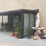 Bed & Breakfast Familia Panzio & Apartmanhaz Győr