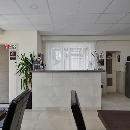 Familia Panzio & Apartmanhaz