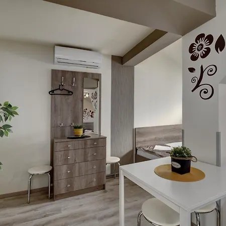 Familia Panzió&apartmanház Győr
